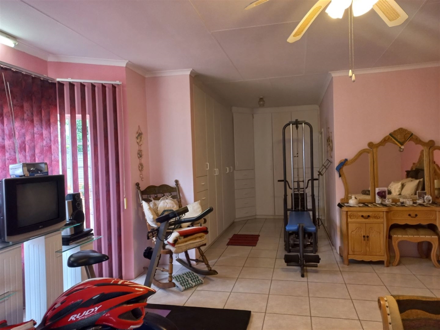 5 Bedroom Property for Sale in Cashan North West